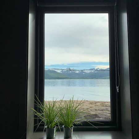 Bedehuset Basecamp Senja Hotel Skaland Exterior foto