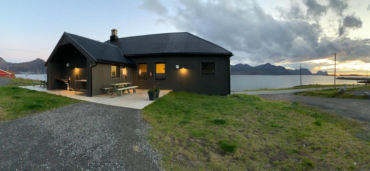 Bedehuset Basecamp Senja Hotel Skaland Exterior foto